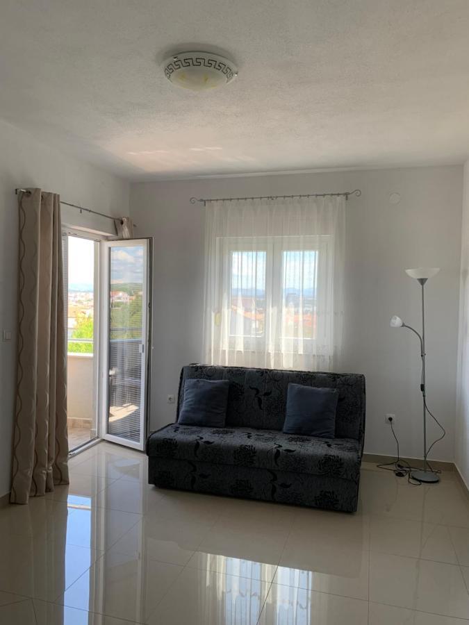 Green Hill Family Apartments Vodice Exteriör bild