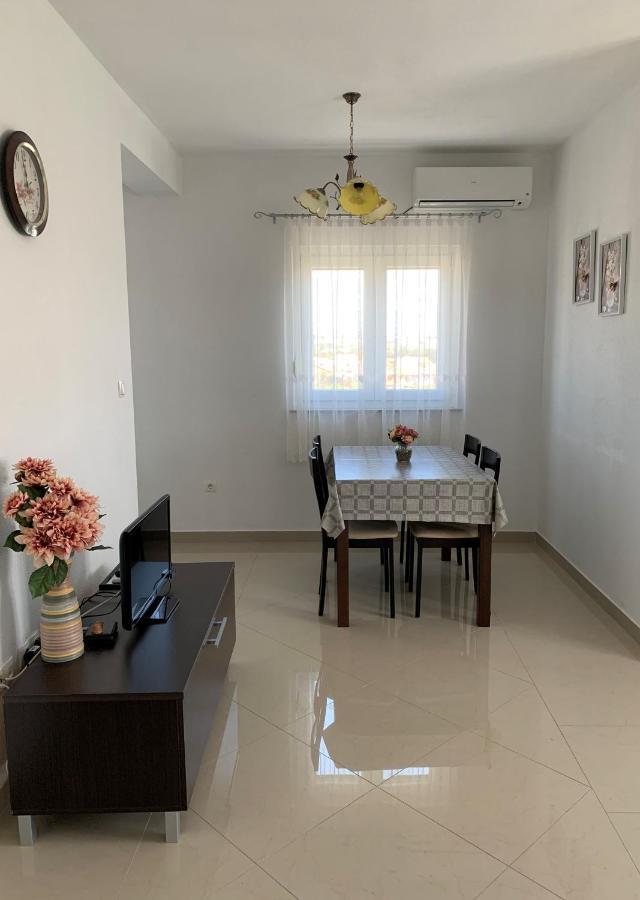 Green Hill Family Apartments Vodice Exteriör bild