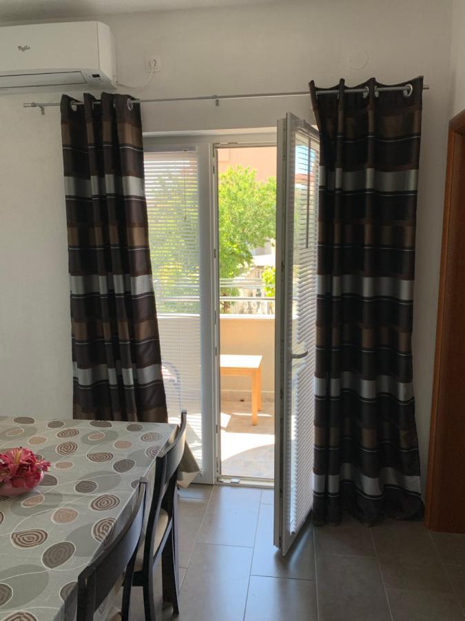 Green Hill Family Apartments Vodice Exteriör bild