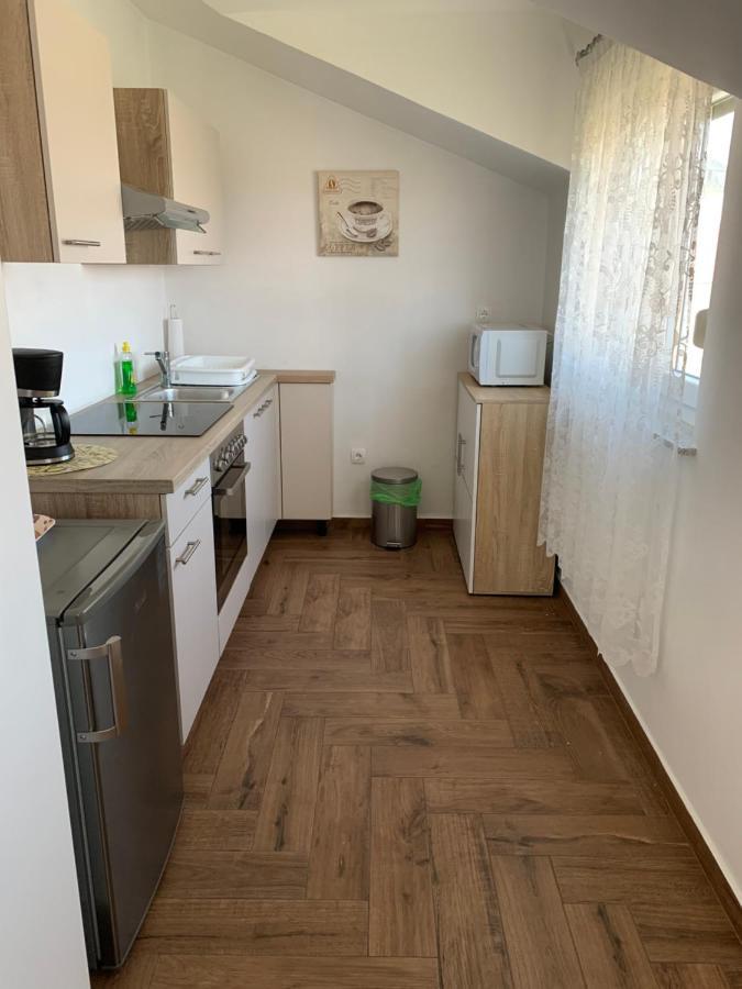 Green Hill Family Apartments Vodice Exteriör bild