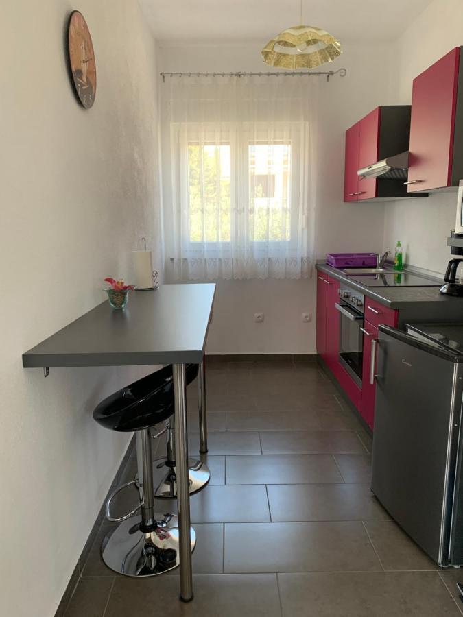 Green Hill Family Apartments Vodice Exteriör bild